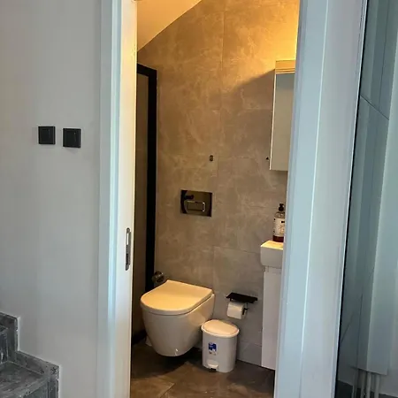 Alacati Pool And Garden Villa